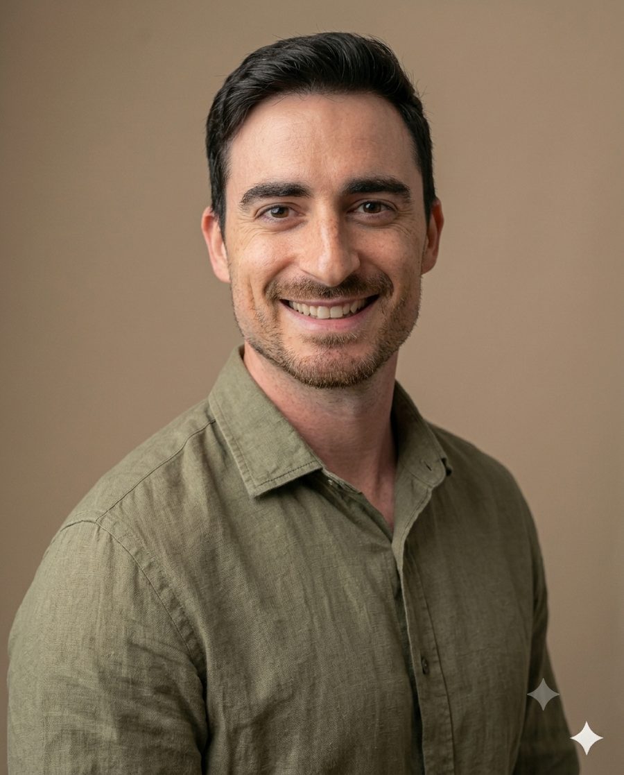 Dr. Jonathan (Yoni) Levy, physical therapist at Mend